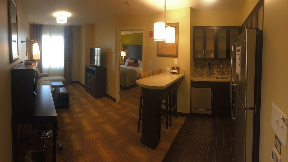 Staybridge Suites Merrillville By Ihg Exterior photo