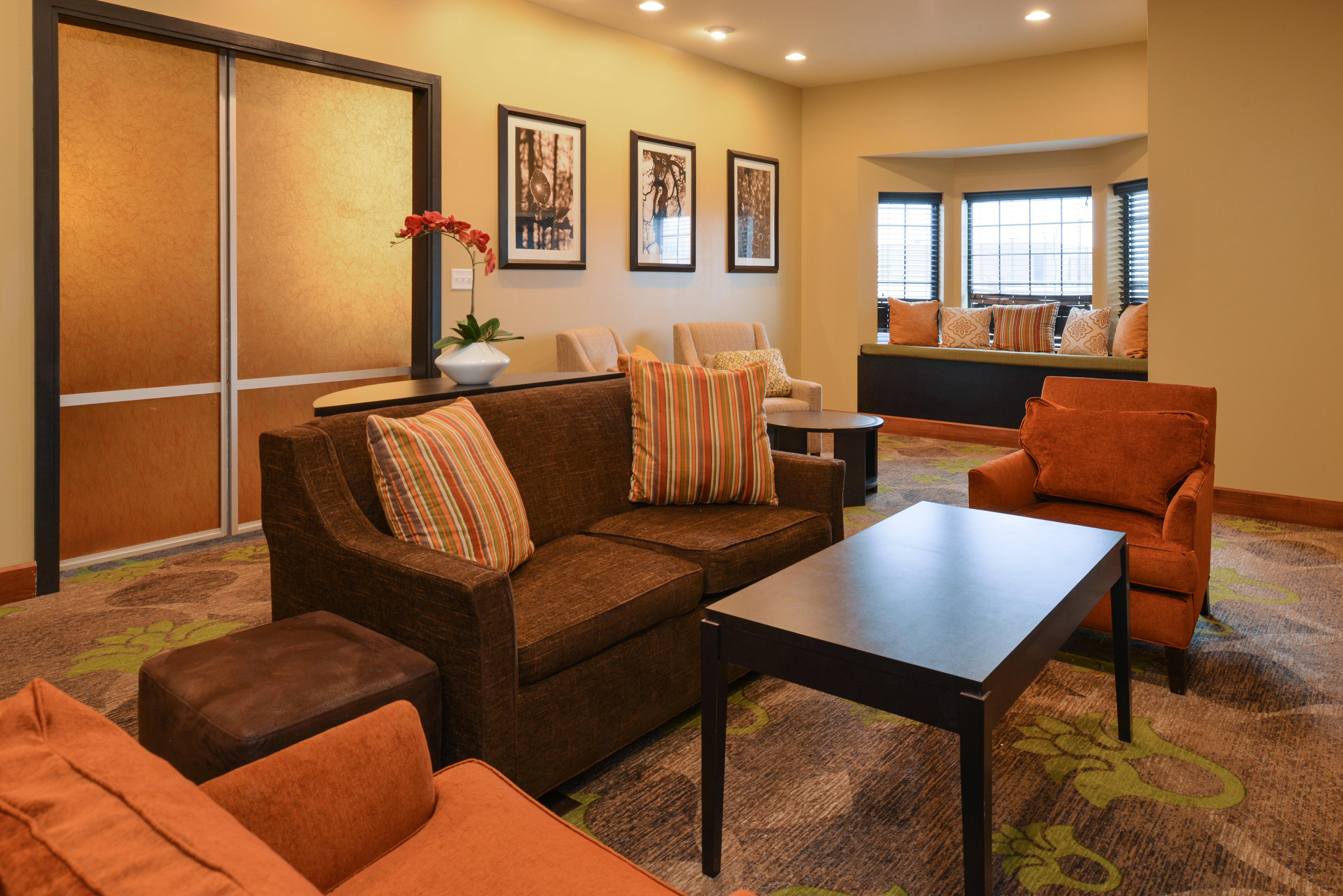 Staybridge Suites Merrillville By Ihg Exterior photo