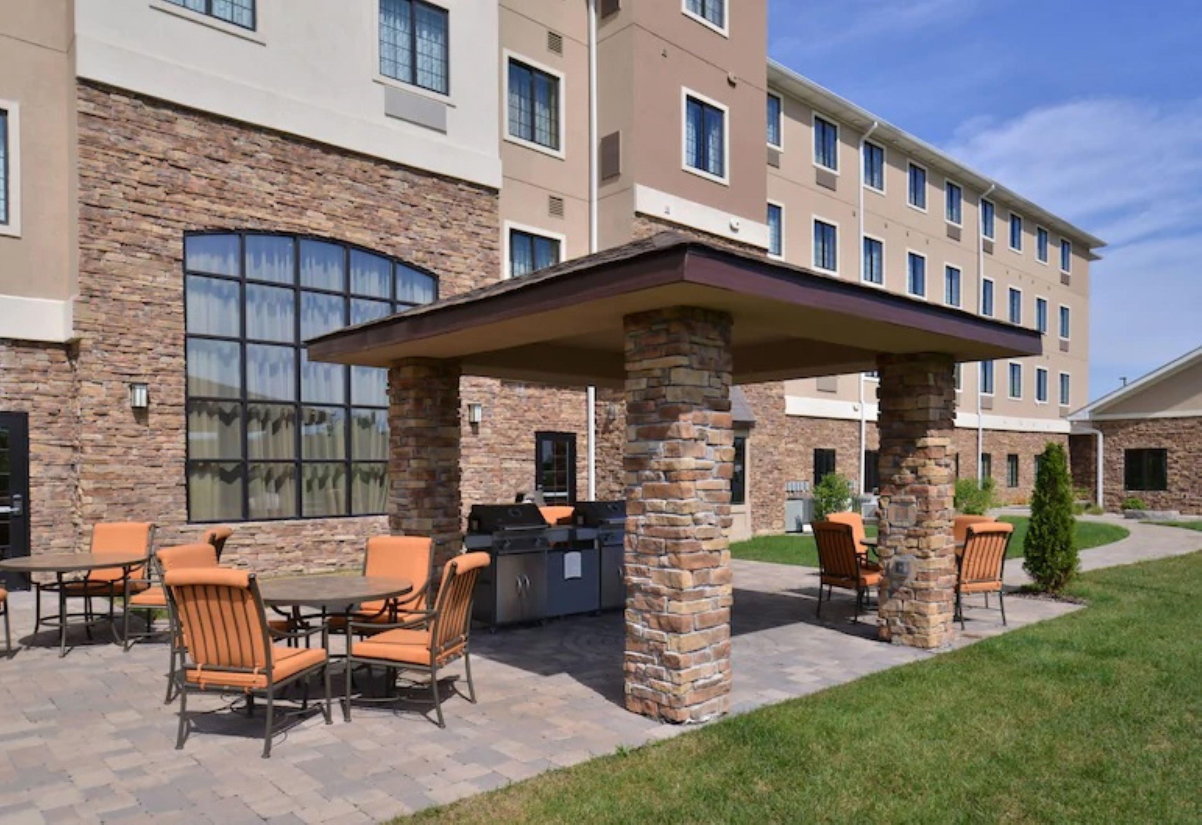 Staybridge Suites Merrillville By Ihg Exterior photo